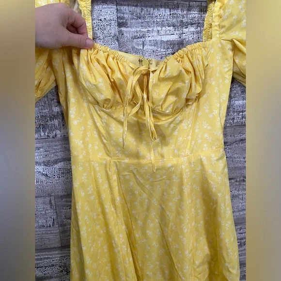 New House of CB Tallulah Dress - Picture 7 of 11